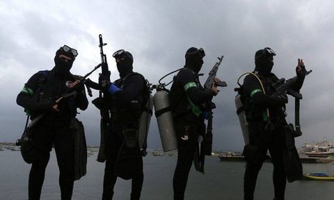 İsrail Ordusu Hamas'a Bağlı Silahlı Dalgıçları Hedef Aldı