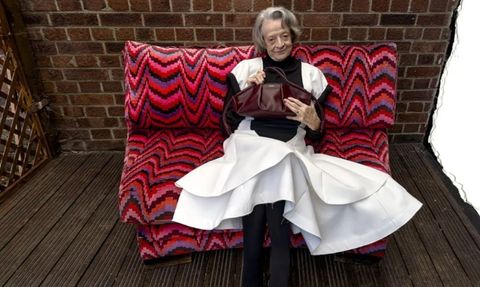 Maggie Smith, 88 Yaşında Moda Dünyasına Adım Attı!