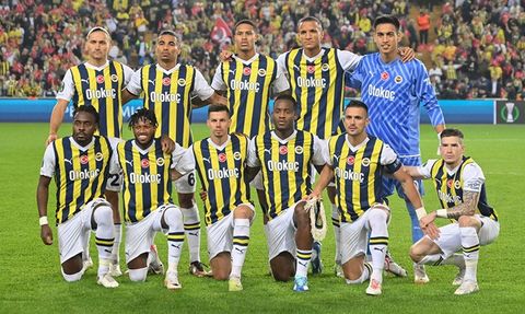 Fenerbahçe'nin Süper Lig ve Avrupa Konferans Ligi'ndeki Başarısı