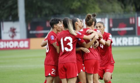 Milliler Lüksemburg'a gol yağdırdı