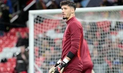 Altay Bayındır, Kaleciliğe Nasıl Başladığını Anlattı