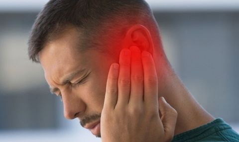 Kulağınıza Sarımsak Koymanın Şaşırtıcı Faydaları