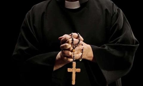 Polonya'da Rahip Çocuklara Cinsel İstismardan Suçlu Bulundu