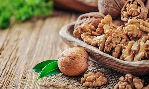 Ceviz: Faydaları ve Potansiyel Zararları