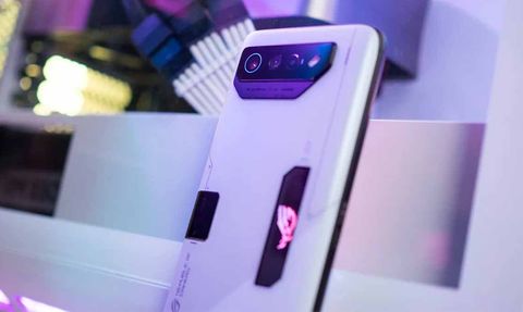 Asus ROG Phone 8, Snapdragon 8 Gen 3 İşlemci İle Geliyor