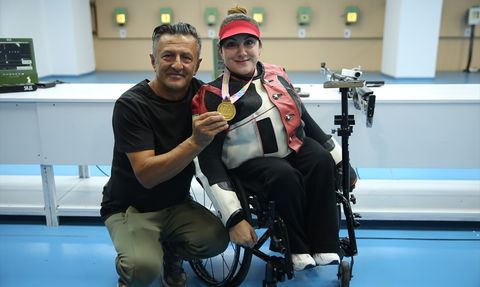 Çağla Baş ve Babası Erbil Baş'ın Paralimpik Hayalleri