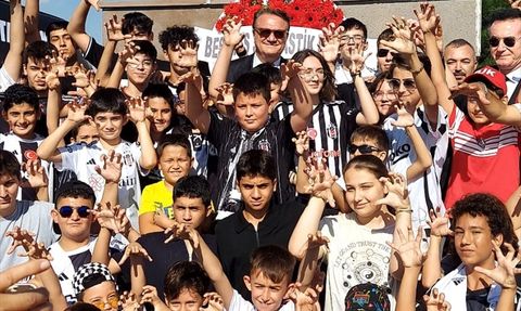 Beşiktaş Başkanı Hasan Arat, Büyük Taarruz'un Anma Etkinliğine Katıldı