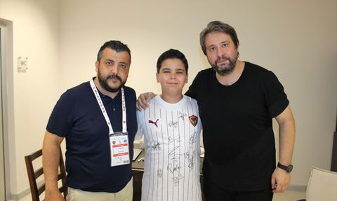 Hataylı Çocuğun Maç İzleme Rüyası Gerçekleşti