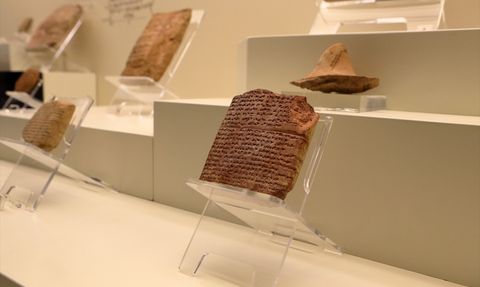 Hititlerin Hattuşa Ören Yeri'nde Kalaşma Dilli Tablet Bulundu