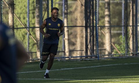 MKE Ankaragücü'nde Renaldo Cephas Antrenmana Katıldı