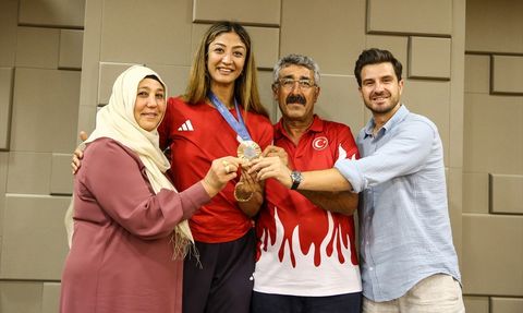 Olimpiyat Altını için Hedef Belirleyen Milli Tekvandocu Nafia Kuş Aydın