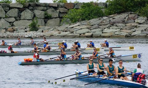 Rize'de Türkiye Deniz Küreği Şampiyonası Başladı