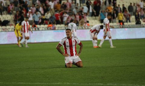 Sivasspor, Eyüpspor Maçında Üzgün: Bülent Uygun Eleştirilerde Bulundu