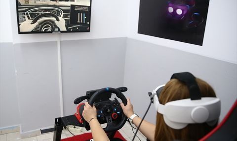 Tarık Arı'nın Geliştirdiği Sürücüler İçin Sanal Gerçeklik Simülatörü