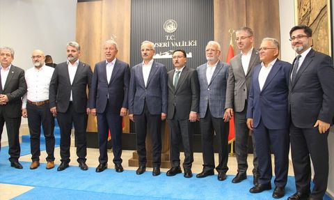 Ulaştırma ve Altyapı Bakanı Abdulkadir Uraloğlu, Kayseri'de Önemli Açıklamalarda Bulundu