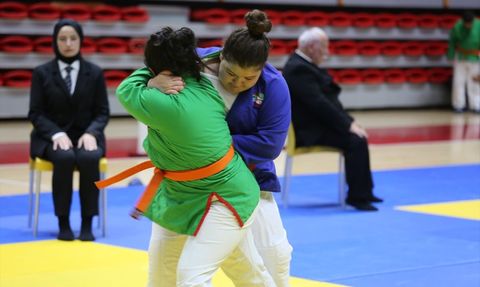 Yalova'da 2024 Minikler Kuraş Türkiye Şampiyonası Tamamlandı