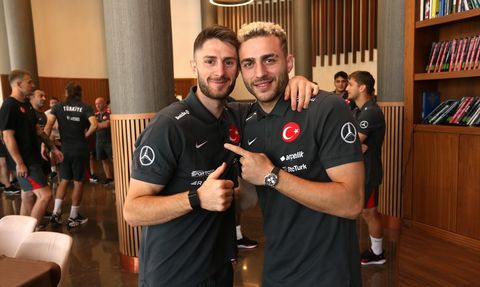 A Milli Futbol Takımı Riva'da Hazırlıklara Başladı