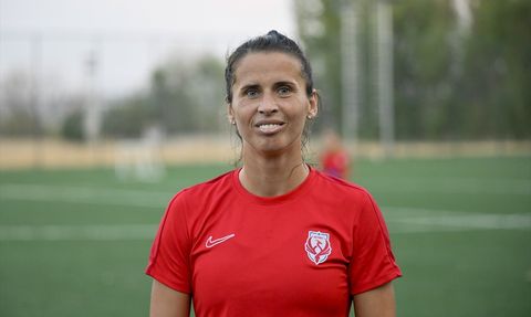 FOMGET'in Karadağlı Yıldızları Türkiye'deki Kadın Futboldan Memnun