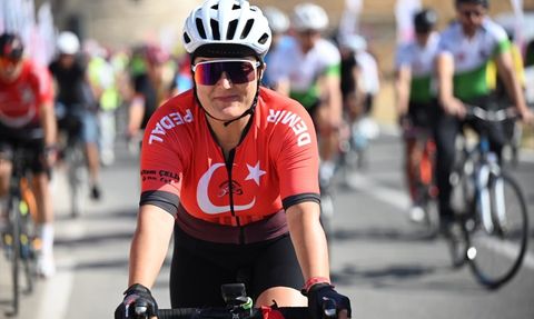 Gelibolu Yarımadası'nda 13. Şehitlere Saygı Bisiklet Sürüşü Düzenlendi