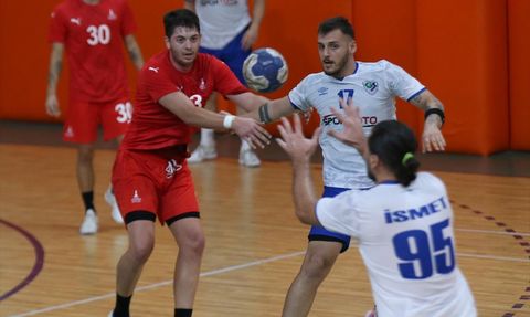 Hentbol Süper Lig Açılış Maçında Güneysuspor Galip Geldi