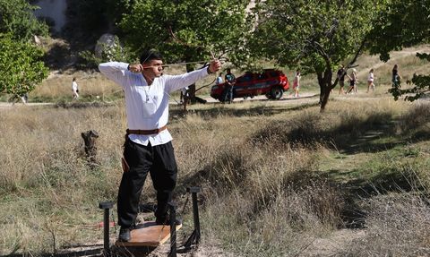 Kapadokya'da Geleneksel Okçuluk Müsabakaları Düzenlendi