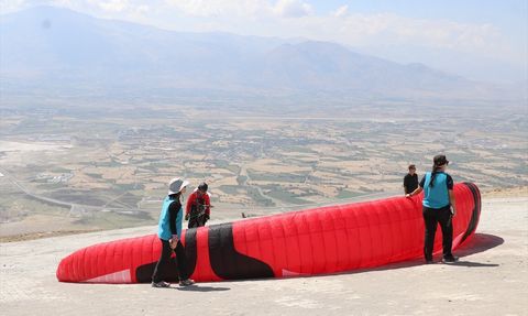 Paramotor Sporcuları Artık Kayıt Altında