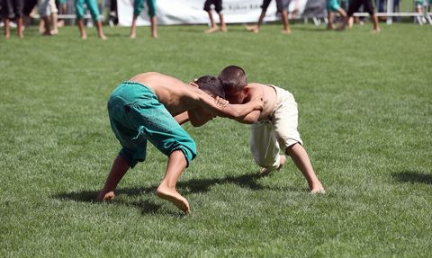 Sivas'ta 2. Uluslararası Muhsin Yazıcıoğlu Karakucak Güreş Festivali Düzenlendi