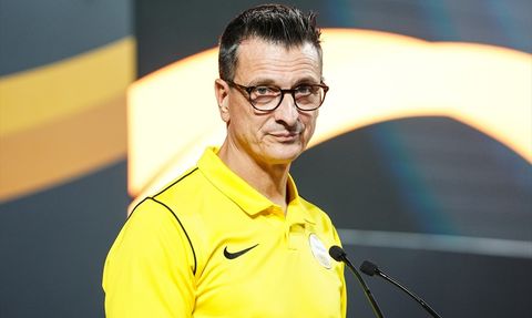 VakıfBank Voleybol Takımı'na Üçüncü Dünya Rekoru Sertifikası