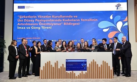 Yönetim Kurullarında Kadın Temsilini Artıran Önemli Adım