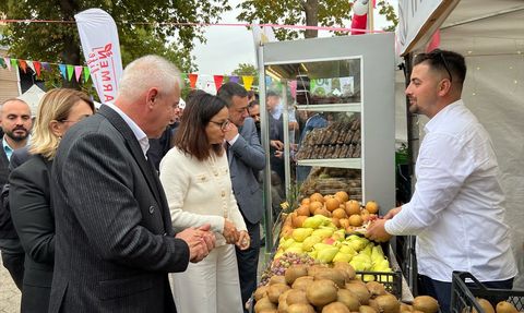 11. Subaşı Kivi Festivali Yalova'da Coşkuyla Gerçekleştirildi