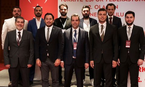 Alper Afşin Özdemir Türkiye Espor Federasyonu Başkanlığına Yeniden Seçildi