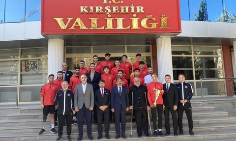 Balkan Şampiyonu Ampute Futbol Takımından Kırşehir'e Teşekkür Ziyareti