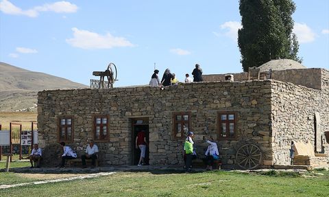 Bayburt'un Ödüllü Müzeleri Ziyaretçi Akınına Uğruyor