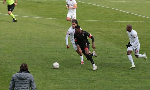 Boluspor, Ahlatcı Çorum FK'yi 2-0 Geçti