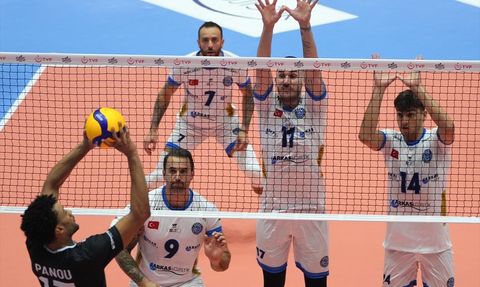 Bursa Büyükşehir Belediyespor Arkas Spor'u Mağlup Etti