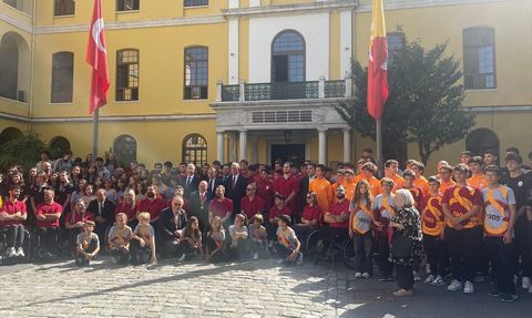 Galatasaray Kulübü'nün 119. Yıldönümü Coşkuyla Kutlandı