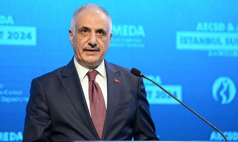 İstanbul'da AECSD ve AMEDA Zirvesi Başladı