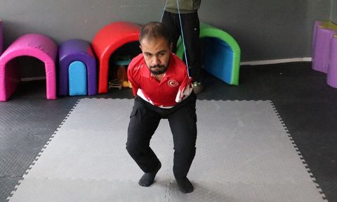 Kolları Olmayan Halil İbrahim Kara'nın Sporla Dolu Hayatı