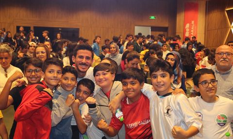 Paralimpik Sporcular Gaziantep'te Öğrencilerle Buluştu