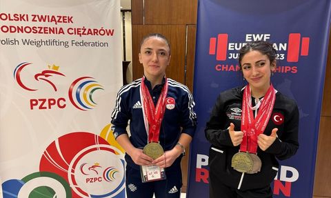 Polonya'da Avrupa Şampiyonu Haltercilerden Rekorlar ve Başarı Hikayeleri