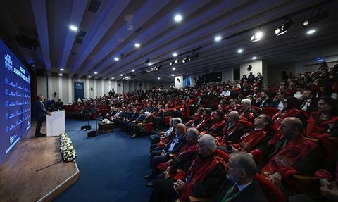Sağlık Sektöründe Yenilikçi Adımlar ve Türkiye Yüzyılı