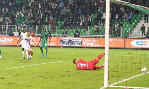 Sakaryaspor'dan Önemli Galibiyet