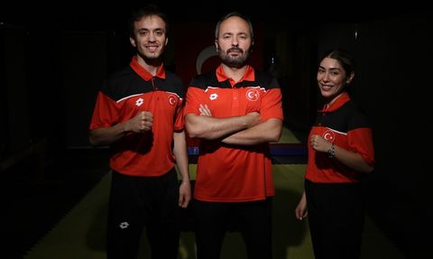 Savate Sporunda Tarihi Katılım: Aybüke ve Raşit Dünya Şampiyonasında