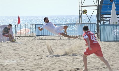 TFF Plaj Futbol Ligi Süper Finalleri Alanya'da Başladı
