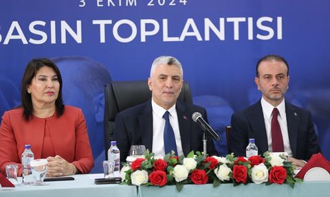 Ticaret Bakanı Ömer Bolat, Adana'da Enflasyon ve İhracat Hedeflerini Açıkladı