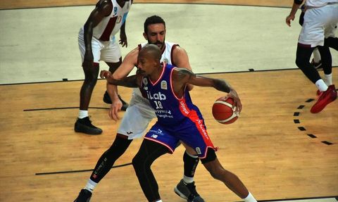 Trabzonspor Deplasmanda iLab Basketbol'u Yendi