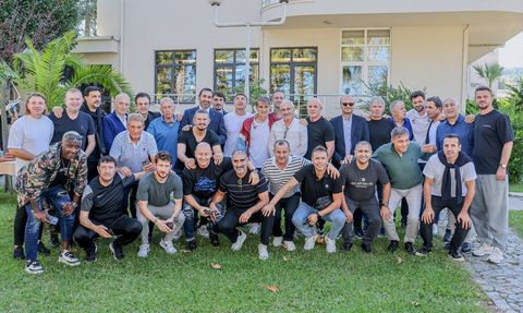 Trabzonspor'un Efsanelerle Destanı: Eski Oyunculara Onur Yemeği