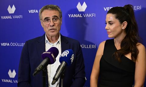 Yanal Vakfı'ndan İlk Vefa Ödülleri Töreni