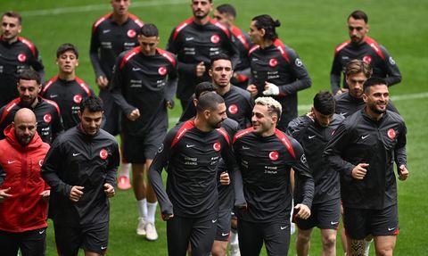 A Milli Futbol Takımı Karadağ Maçı Hazırlıklarını Tamamladı