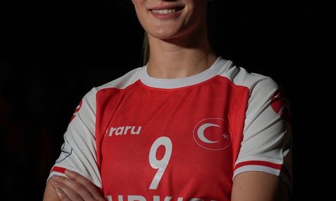 Aslı İskit Çalışkan: Avrupa Hentbol Şampiyonası'nda Başarı Peşindeyiz